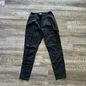 Mountain Hardwear Women’s Dynama Ankle Pant